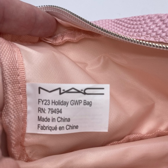 MAC Mini Pink Pebble Cosmetics Bag - Picture 10 of 11